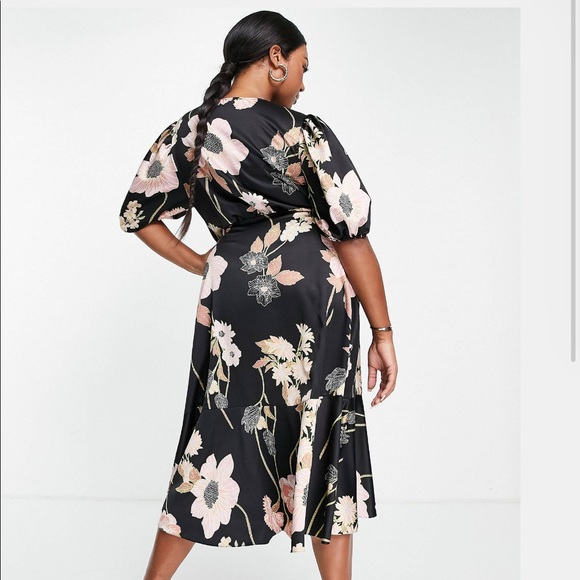 BRAND NEW WT curve midi satin wrap dress with puff sleeves in floral - Picture 4 of 5